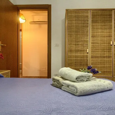 Daniela Fronte By Lovesud Holiday home